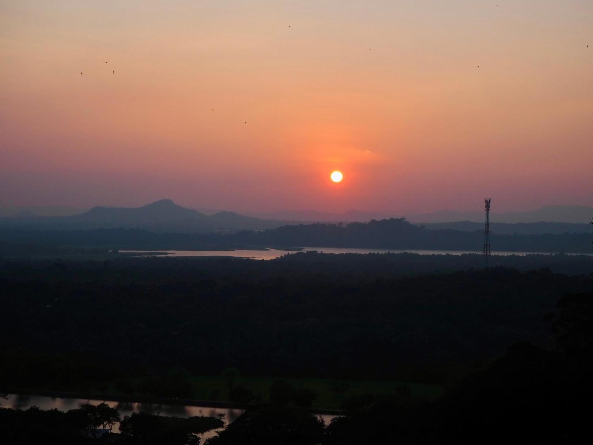 Ridge Boundary View Appartement Dambulla Buitenkant foto
